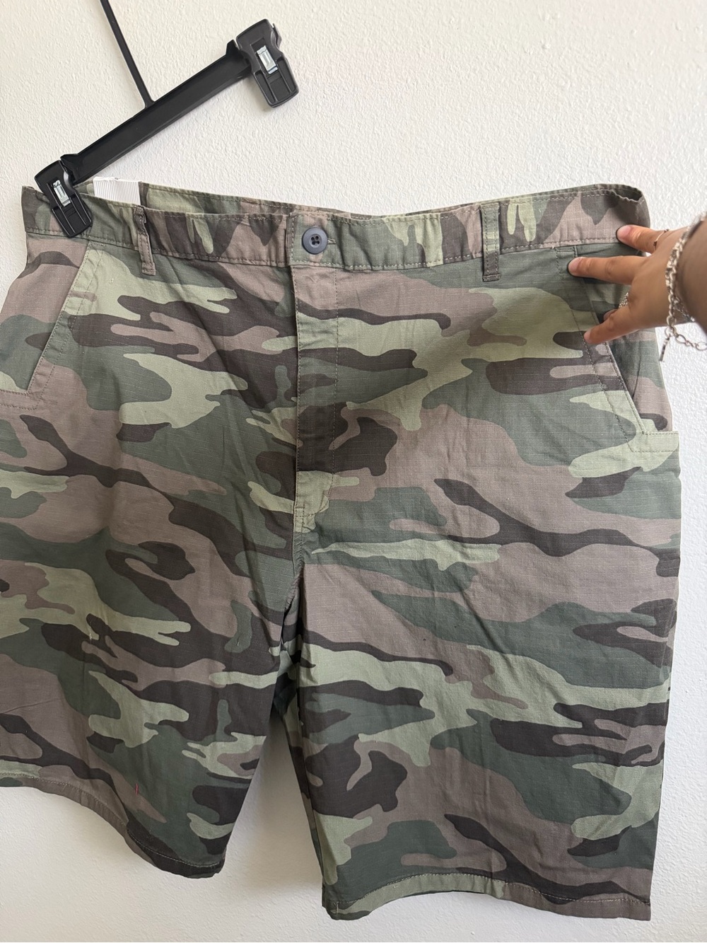 Dickies Men's Camouflage Flat Front Shorts - Olive & Brown